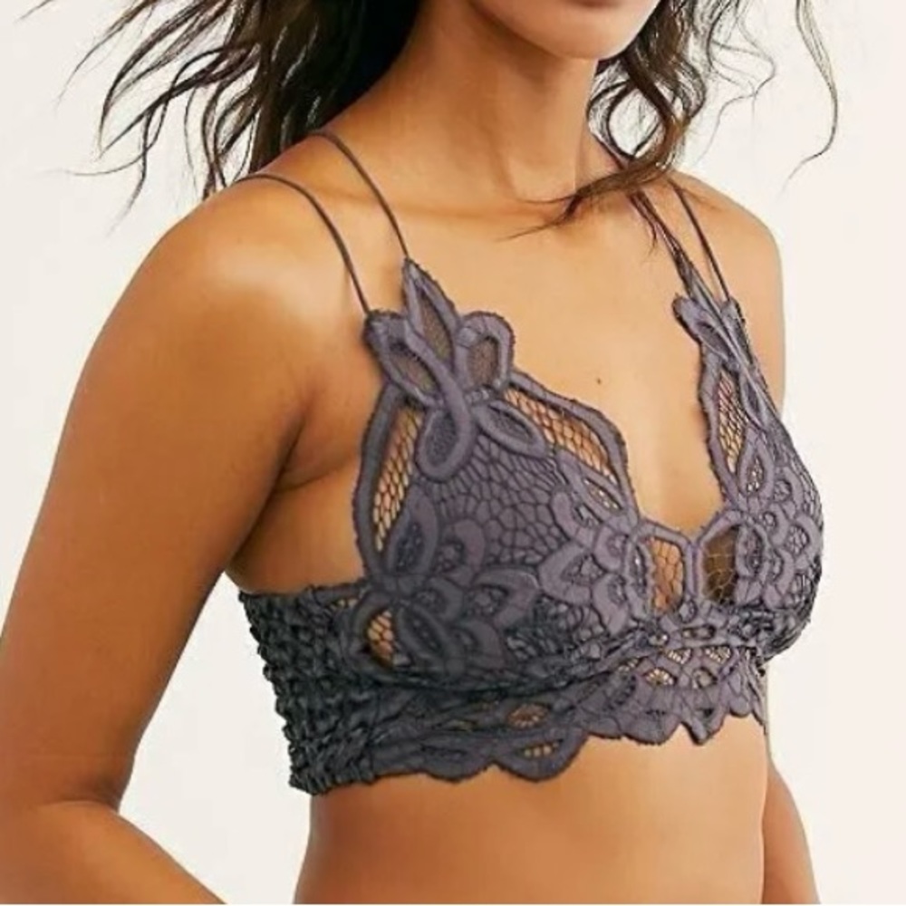 Free People Adella Crochet Lace Plunge Neck Bralette in Dark Grey - Size Small - Picture 4 of 7